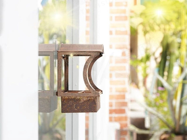 Stainless Steel Window Bird Feeder with Suction Cups, Transparent Weather-Resistant Feeding Station for Watching Small Wild Birds