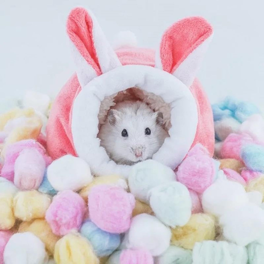 Small Pet Bed, Pig Christmas Bed Warm Hedgehog Hideout Cotton House Sleeping Nest Cage Accessories for Small Animal Habitat Supplies for Hamster Sugar Glider Squirrel Bearded Dragon, Pink Grey