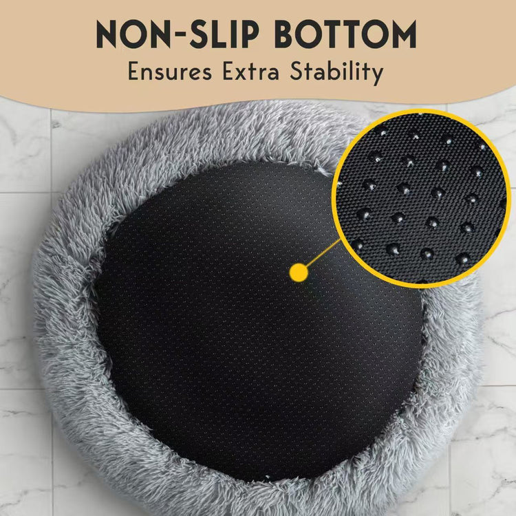 Cozy Plush Donut Pet Bed with Raised Rim, Washable Faux Fur Cat & Dog Couch, Winter Warm Supportive Nest for Small to Large Breeds (M, Silver)